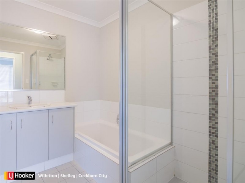 8/31-33 Prince Street, Queens Park WA 6107