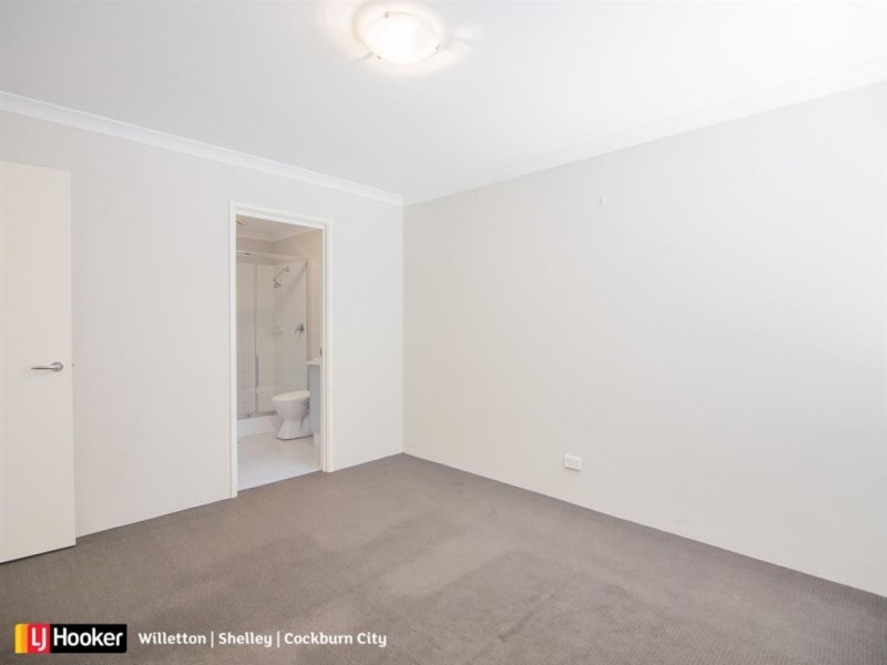 8/31-33 Prince Street, Queens Park WA 6107