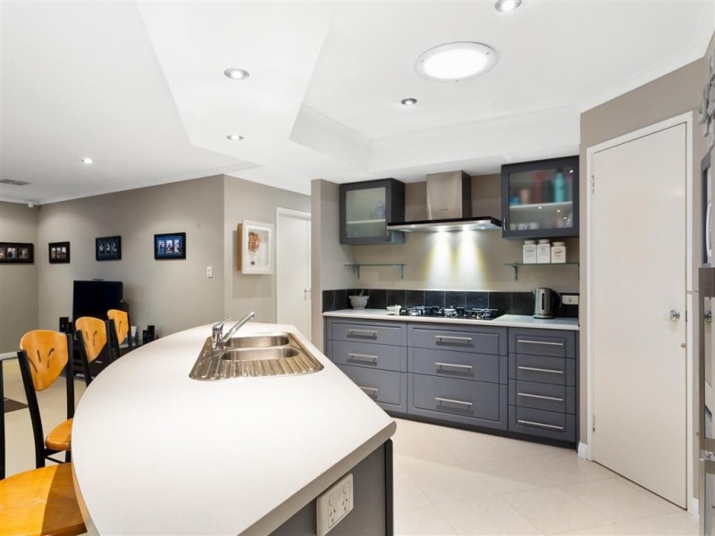 218 Bartram Road, Atwell WA 6164