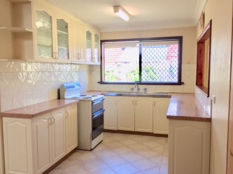 67 Sandpiper Loop, Yangebup WA 6164