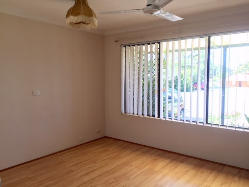 67 Sandpiper Loop, Yangebup WA 6164