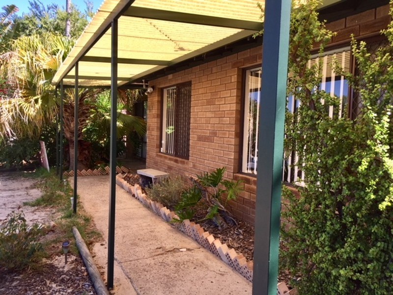 67 Sandpiper Loop, Yangebup WA 6164