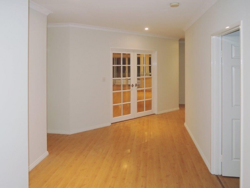 37 Woolmers Loop, Landsdale WA 6065