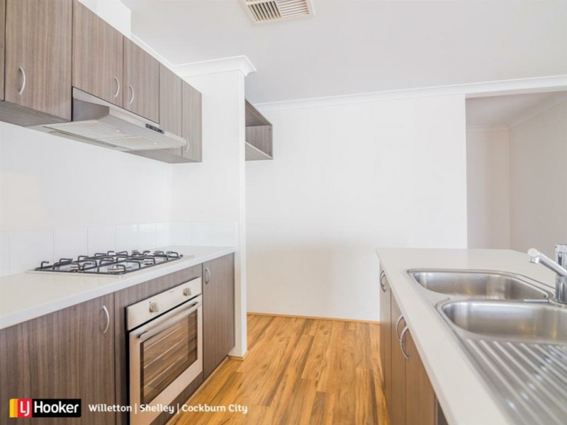 4 Brutia Place, Aubin Grove WA 6164