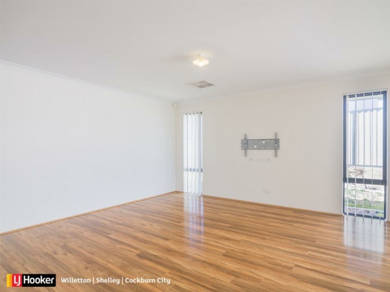 4 Brutia Place, Aubin Grove WA 6164