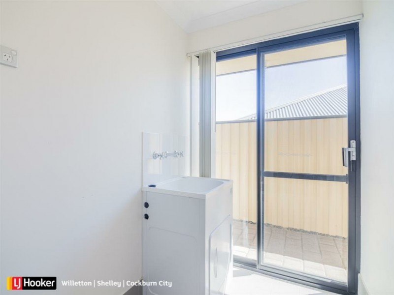 4 Brutia Place, Aubin Grove WA 6164