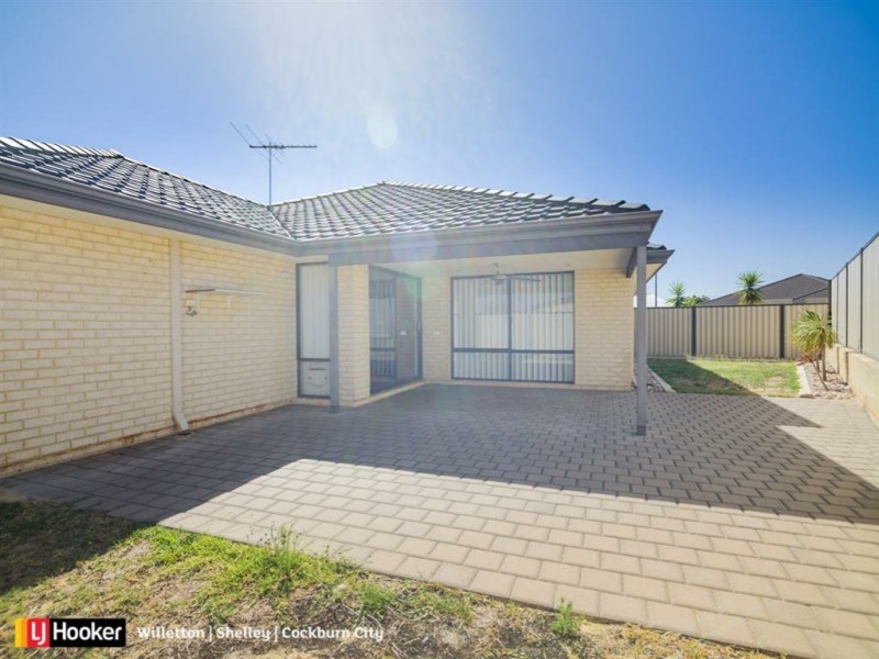 4 Brutia Place, Aubin Grove WA 6164
