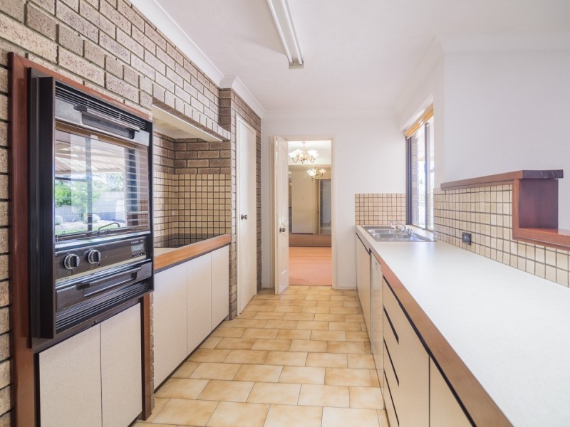 39 Sovereign Avenue, Willetton WA 6155