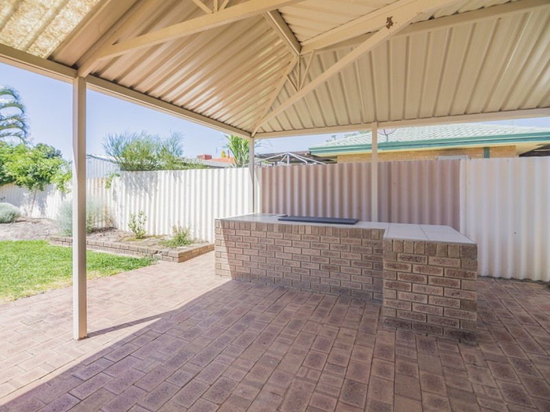 39 Sovereign Avenue, Willetton WA 6155