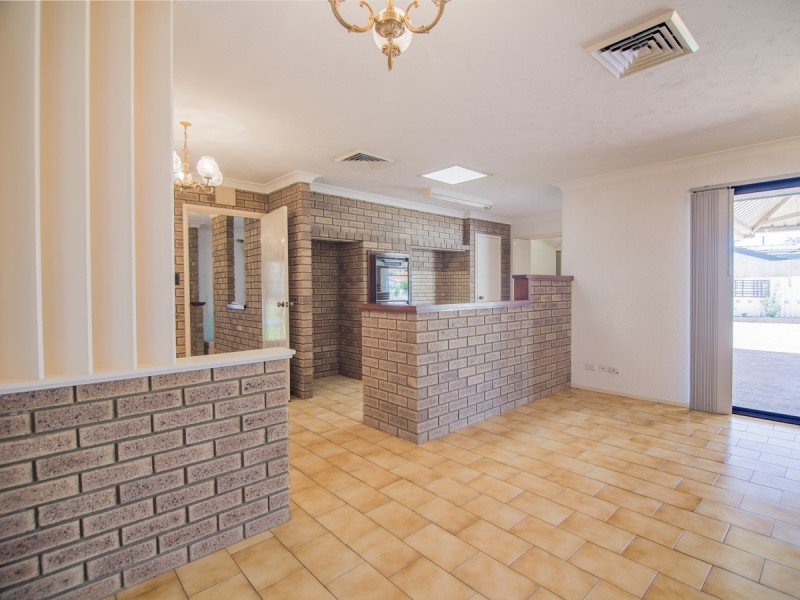 39 Sovereign Avenue, Willetton WA 6155