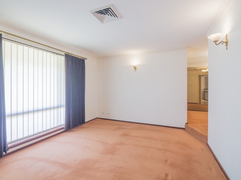 39 Sovereign Avenue, Willetton WA 6155