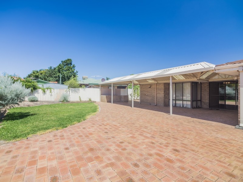 39 Sovereign Avenue, Willetton WA 6155
