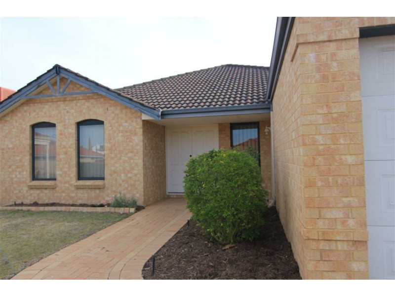 5 Audley Place, Canning Vale WA 6155