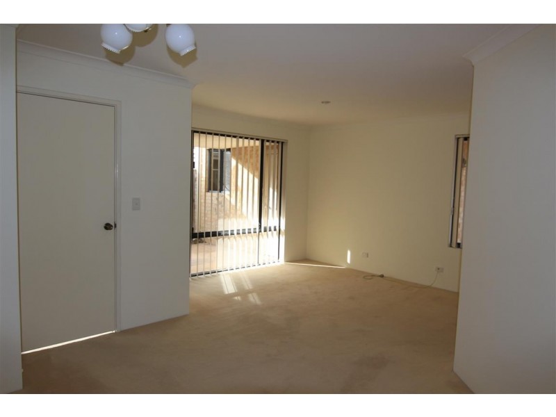 5 Audley Place, Canning Vale WA 6155