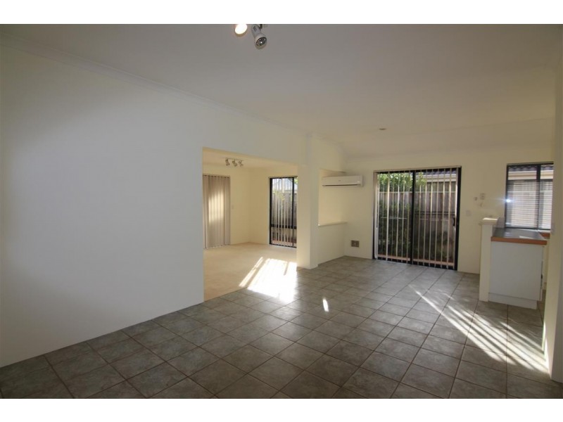 5 Audley Place, Canning Vale WA 6155