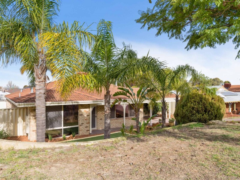 30 Treetop Circle, Canning Vale WA 6155