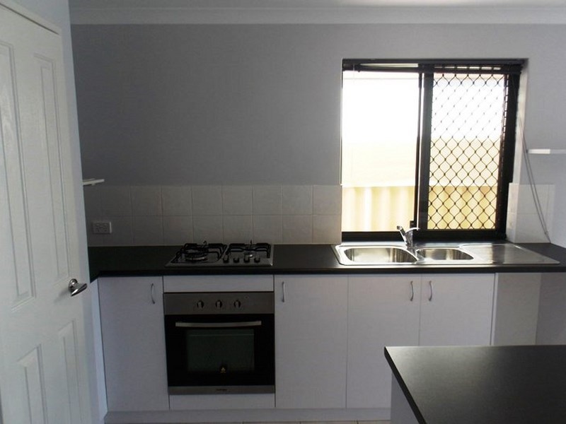 39 Harvest Lakes Boulevard, Atwell WA 6164