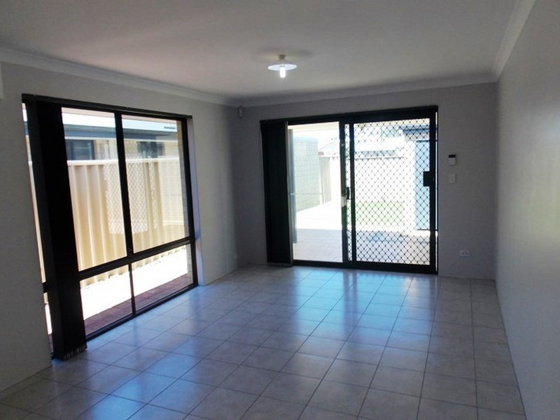 39 Harvest Lakes Boulevard, Atwell WA 6164