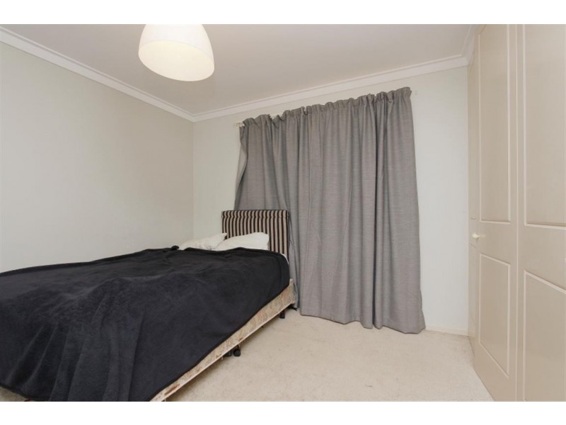 2/15 Watercress Gardens, Spearwood WA 6163