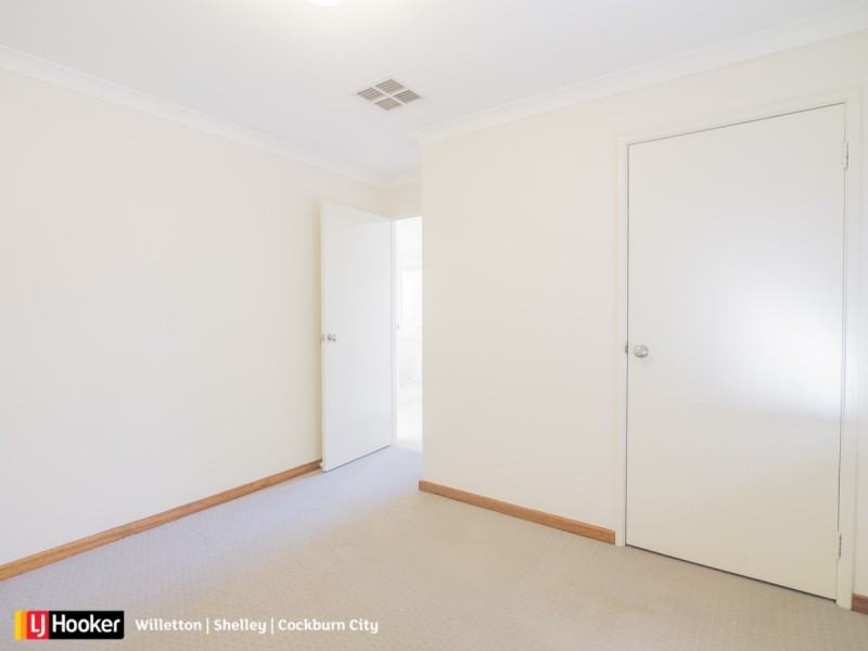 10 Quenda Drive, Canning Vale WA 6155