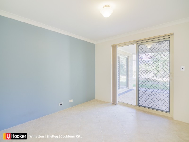 10 Quenda Drive, Canning Vale WA 6155