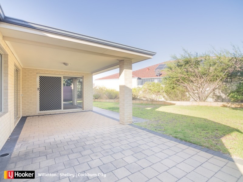10 Quenda Drive, Canning Vale WA 6155