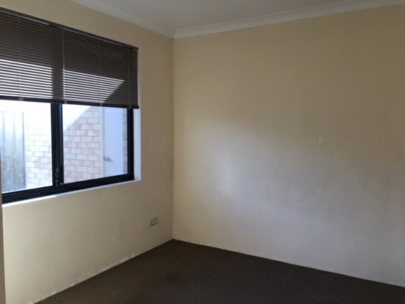 64 Beauchamp Loop, Wellard WA 6170