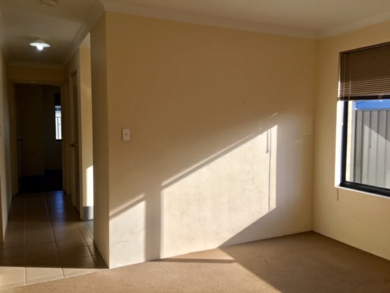 64 Beauchamp Loop, Wellard WA 6170