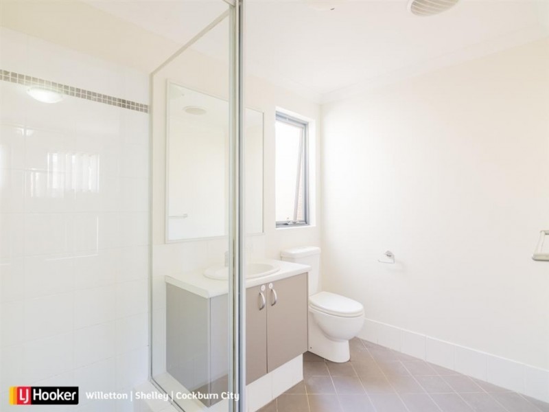 8/17-21 Third Avenue, Kelmscott WA 6111