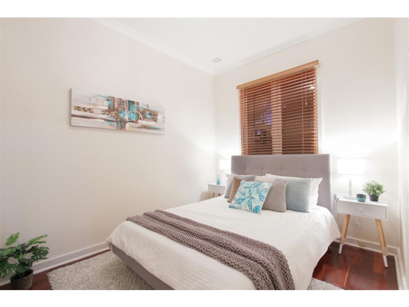 18 Romeo Road, Coolbellup WA 6163