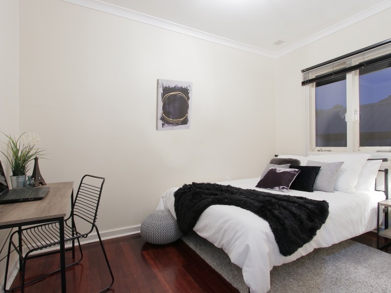 18 Romeo Road, Coolbellup WA 6163
