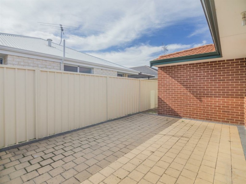 12/7 Barfield Road, Hammond Park WA 6164