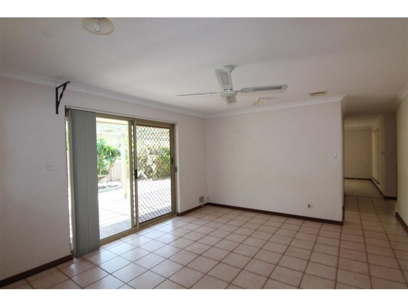 17b Sixth Avenue, Shelley WA 6148