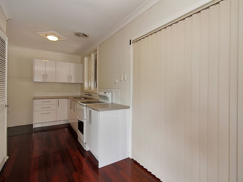 28 Quinlan Street, Coolbellup WA 6163