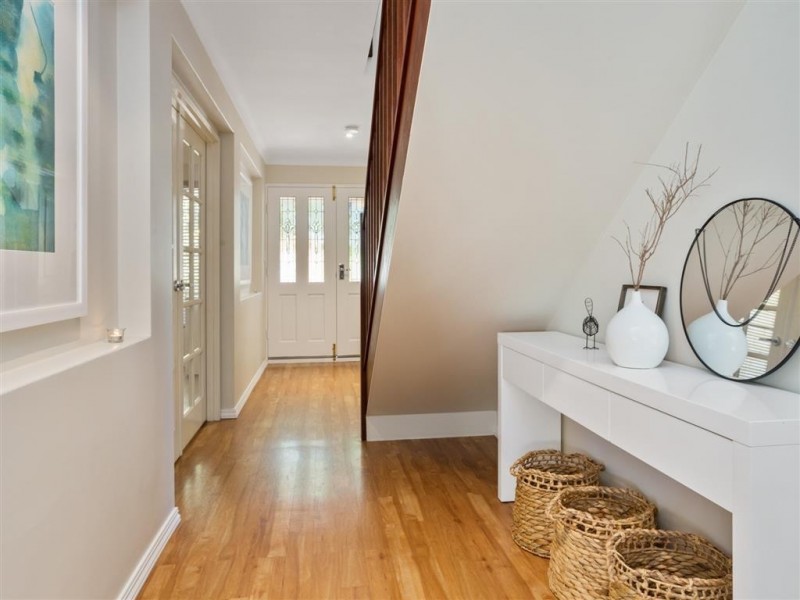 6 Jerrat Mews, Atwell WA 6164