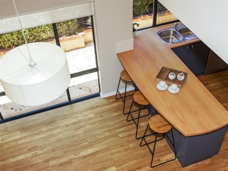 6 Jerrat Mews, Atwell WA 6164