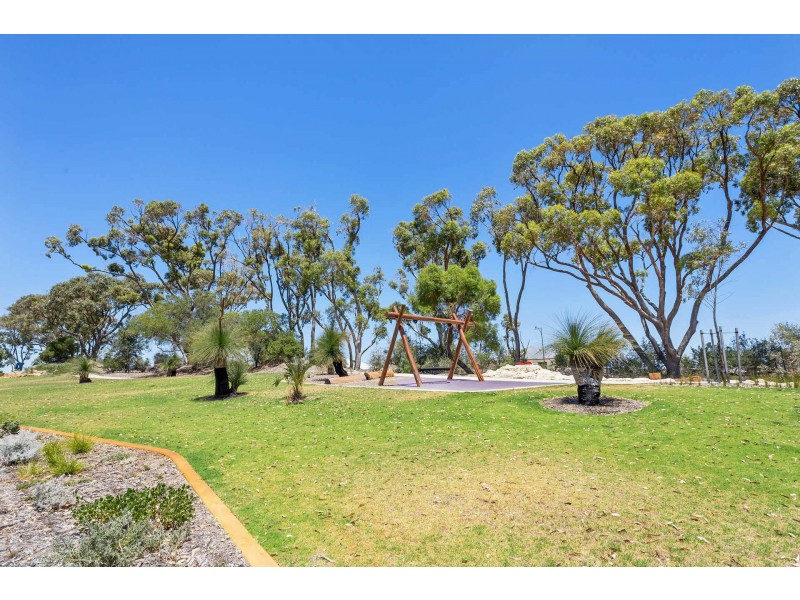 82 McLaren Avenue, Beeliar WA 6164