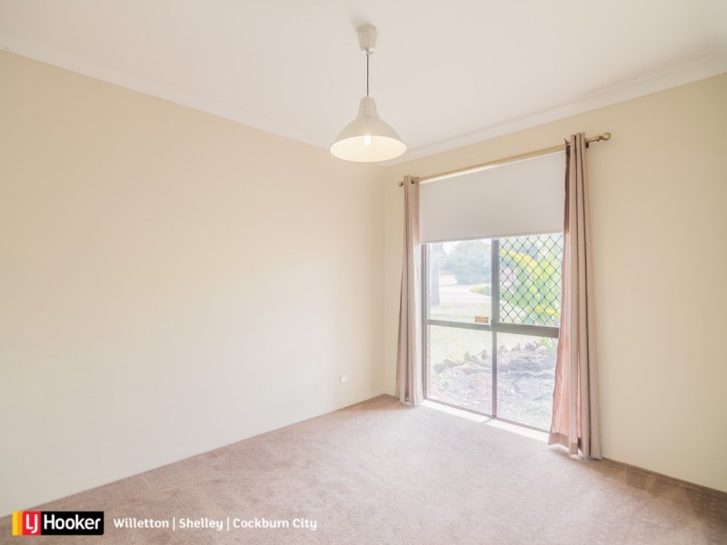 26 South Lake Drive, South Lake WA 6164