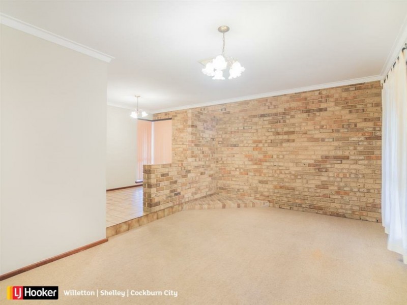 18 Leonard Way, Spearwood WA 6163