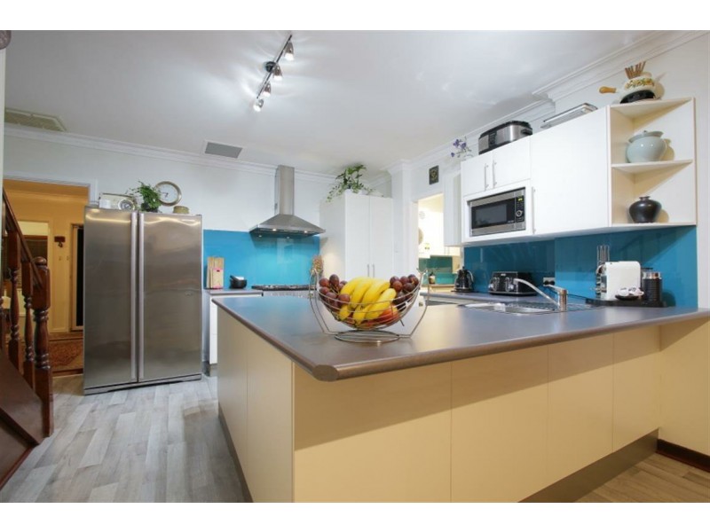 35 Skeahan Street, Spearwood WA 6163