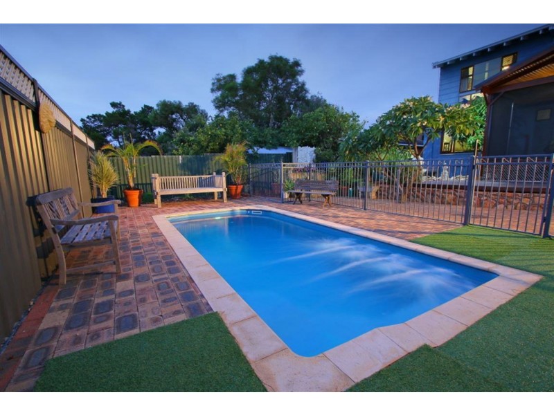 35 Skeahan Street, Spearwood WA 6163