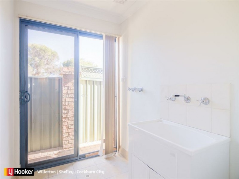 8/39 Brookside Gardens, Caversham WA 6055