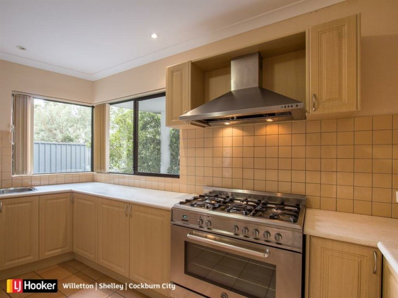 3 The Lakes Boulevard, Jandakot WA 6164