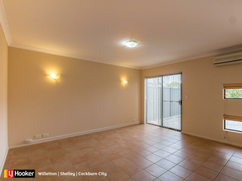3 The Lakes Boulevard, Jandakot WA 6164