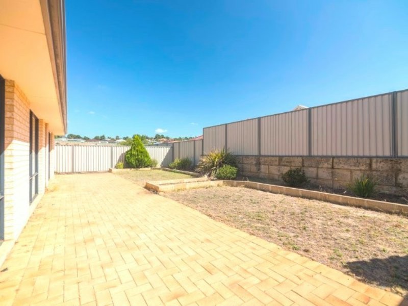 7 Oliver Vista, Bertram WA 6167