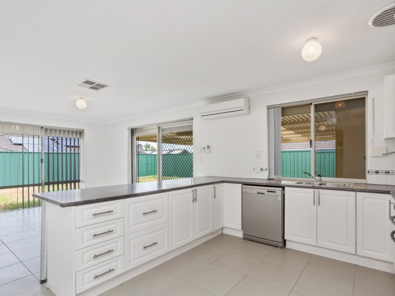 57 Briggs Street, South Lake WA 6164