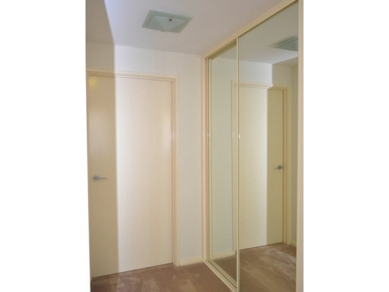 2/2 Stockton Bend, Cockburn Central WA 6164