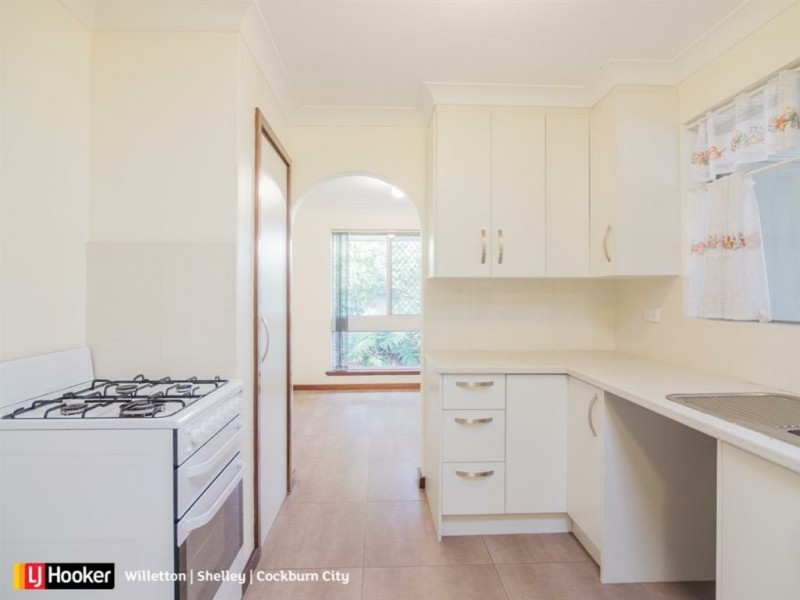 6 Manus Place, Parkwood WA 6147