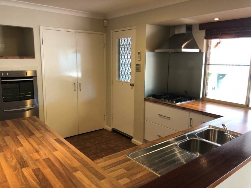 3 Rossell Place, Atwell WA 6164