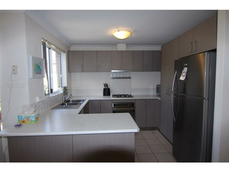 2/41-43 Sixth Road, Armadale WA 6112